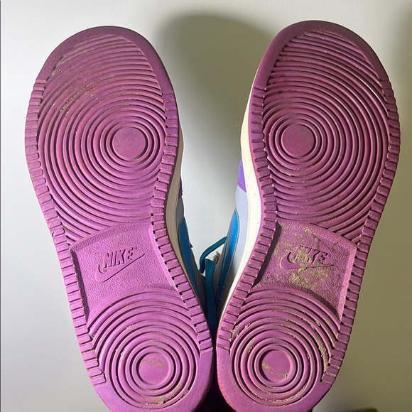 Nike High-Tops in Blue, Purple, and Gray, Women’s 11 - Picture 9 of 11